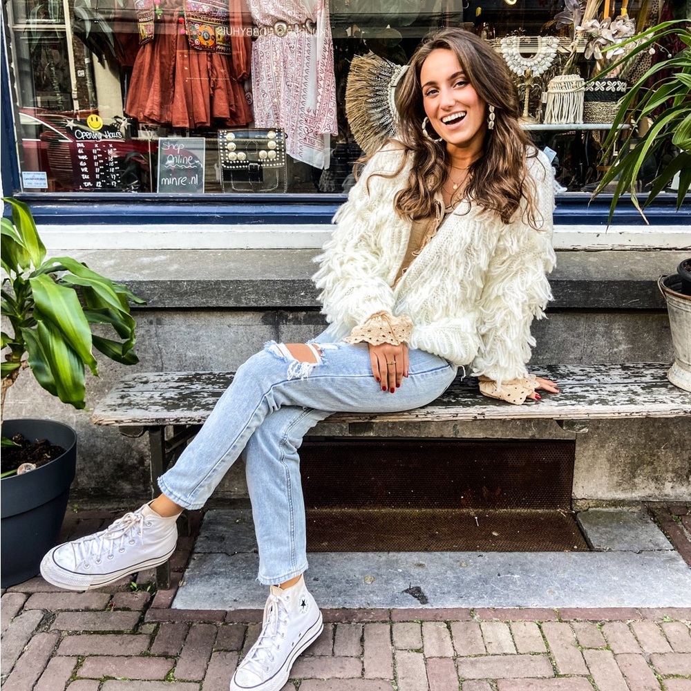 Lelis Collection Shaggy Fringe Knit Cardigan Sweater in Cream White Small - Picture 2 of 9